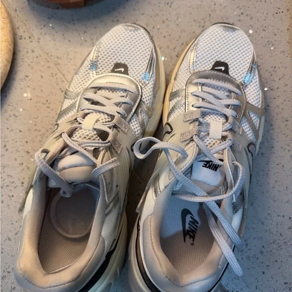 Nike White and Tan Athletic Shoes - Picture 3 of 7